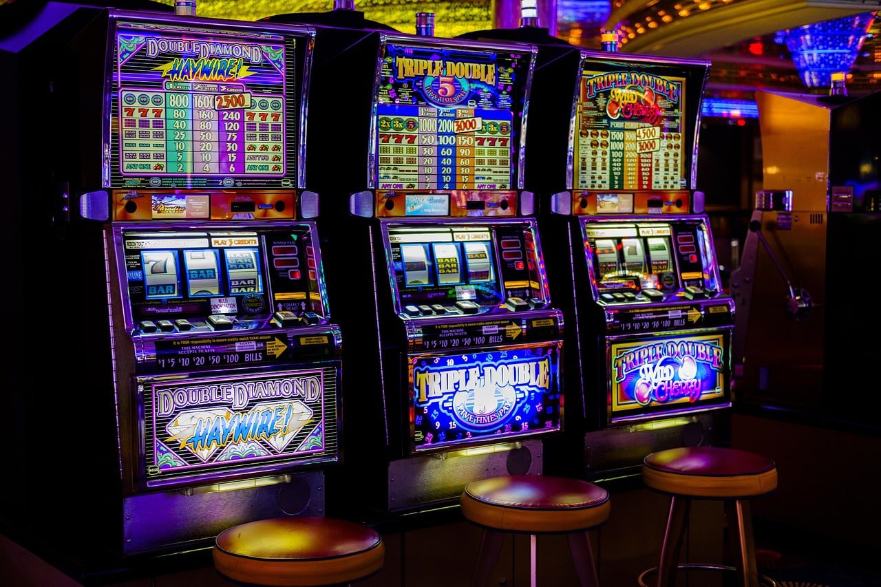 Pengalaman sportsbook dan casino online terkemuka di Indonesia dengan teknologi mobile terbaru